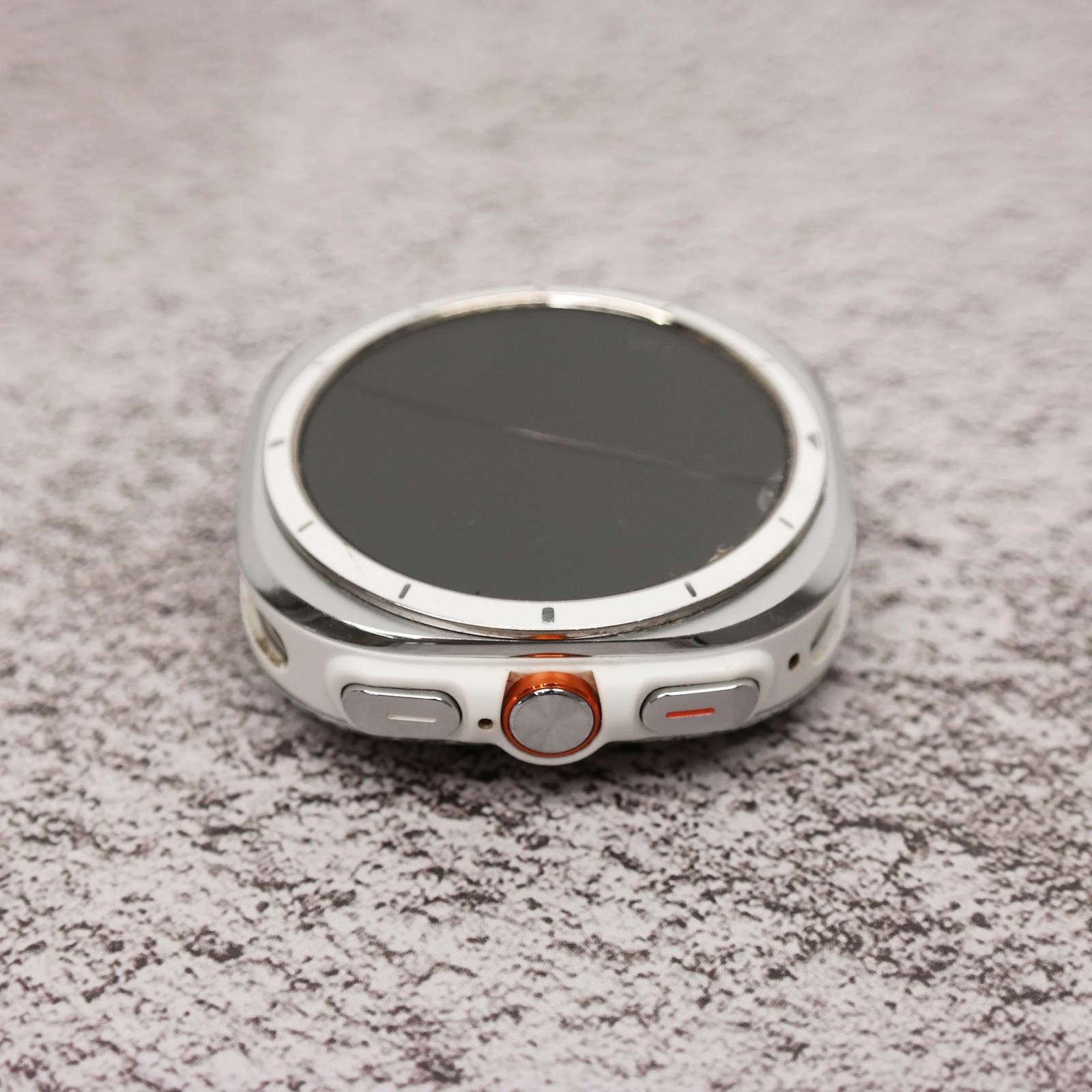 Samsung Galaxy Watch Ultra LTE SM-L705U Titanium White BROKEN