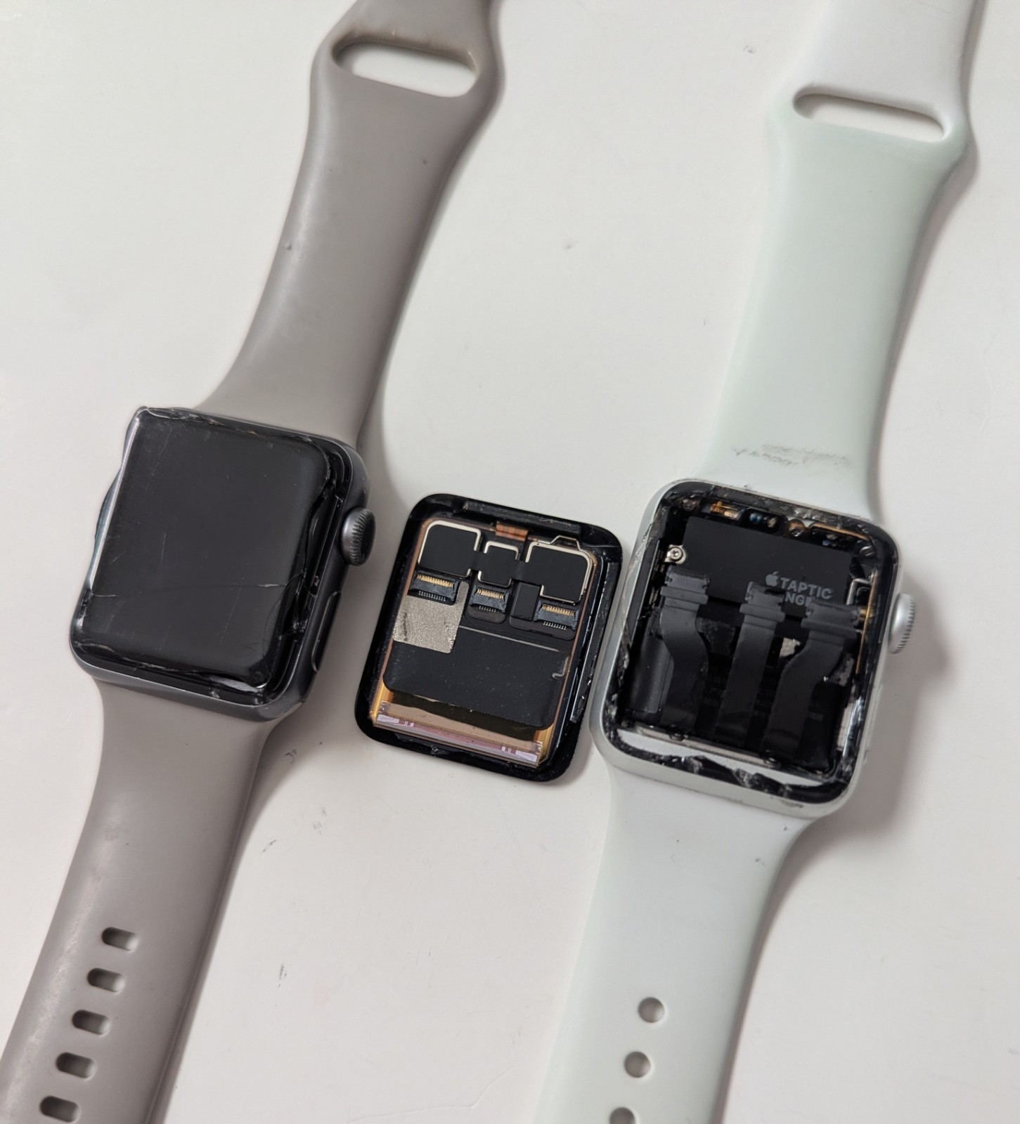 Lot Of 2 Apple Watch Series 3 38mm Aluminum Case – For Parts Or Repair WR-50M
