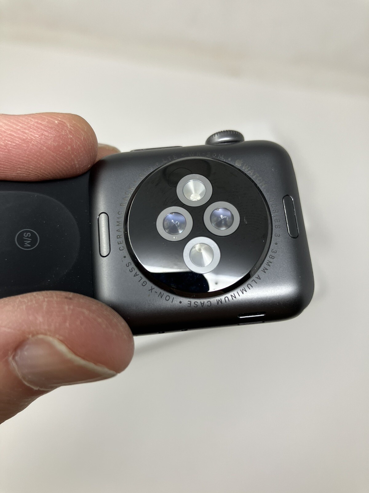 Apple Watch Series 3 GPS 38mm Aluminum Case WR-50M