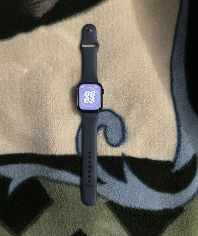 Apple Watch SE (2nd Generation) 44mm GPS Cellular Black Aluminum Smartwatch