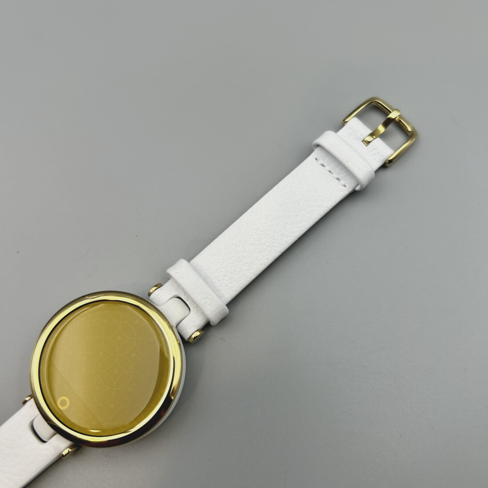 Garmin Lily Classic Fitness Smartwatch White Leather Light Gold Used Tested JP
