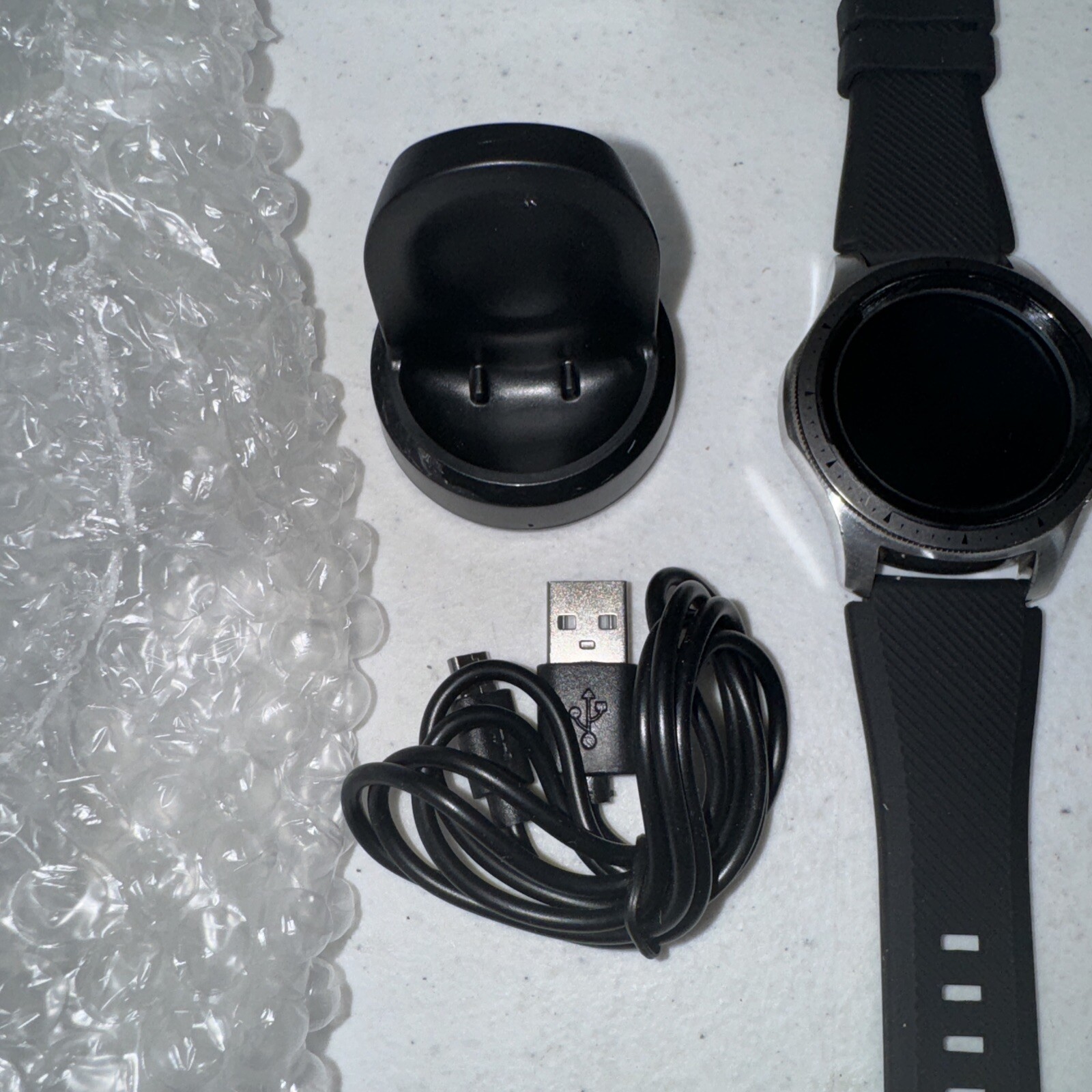 SAMSUNG Galaxy Watch (46mm, GPS, Bluetooth) – Silver/Black (US Version)
