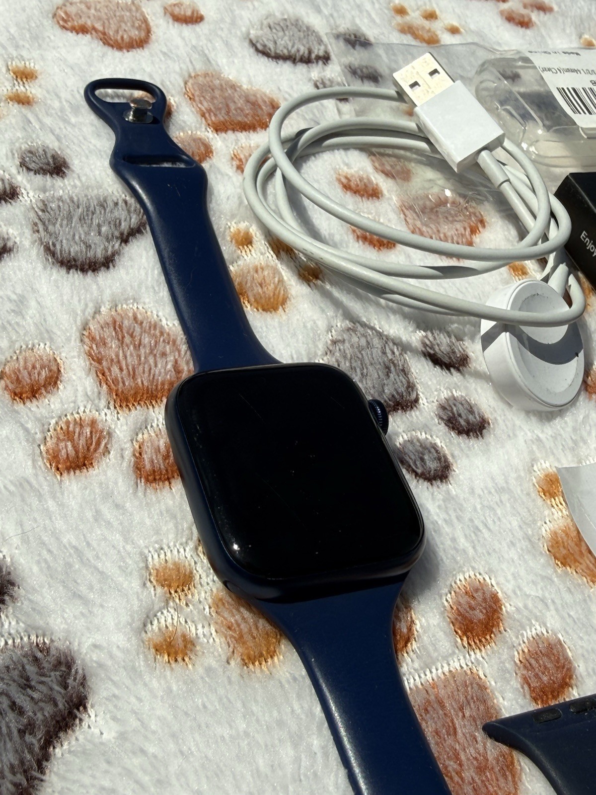 Apple Watch Series 6 44 mm Blue Aluminum Case with Deep Navy Sport Band…