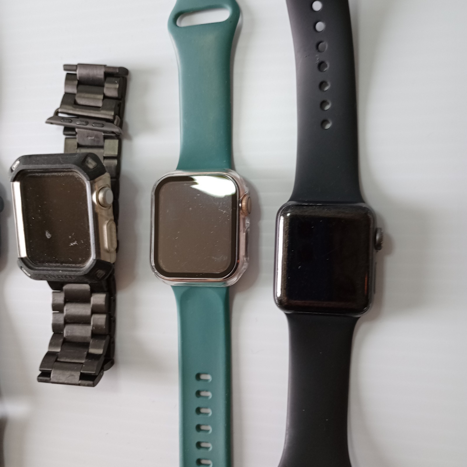 Lot of 5 Apple Watches – AS IS for Parts *READ* Series 7000, 1, 3, 4 & Series 6