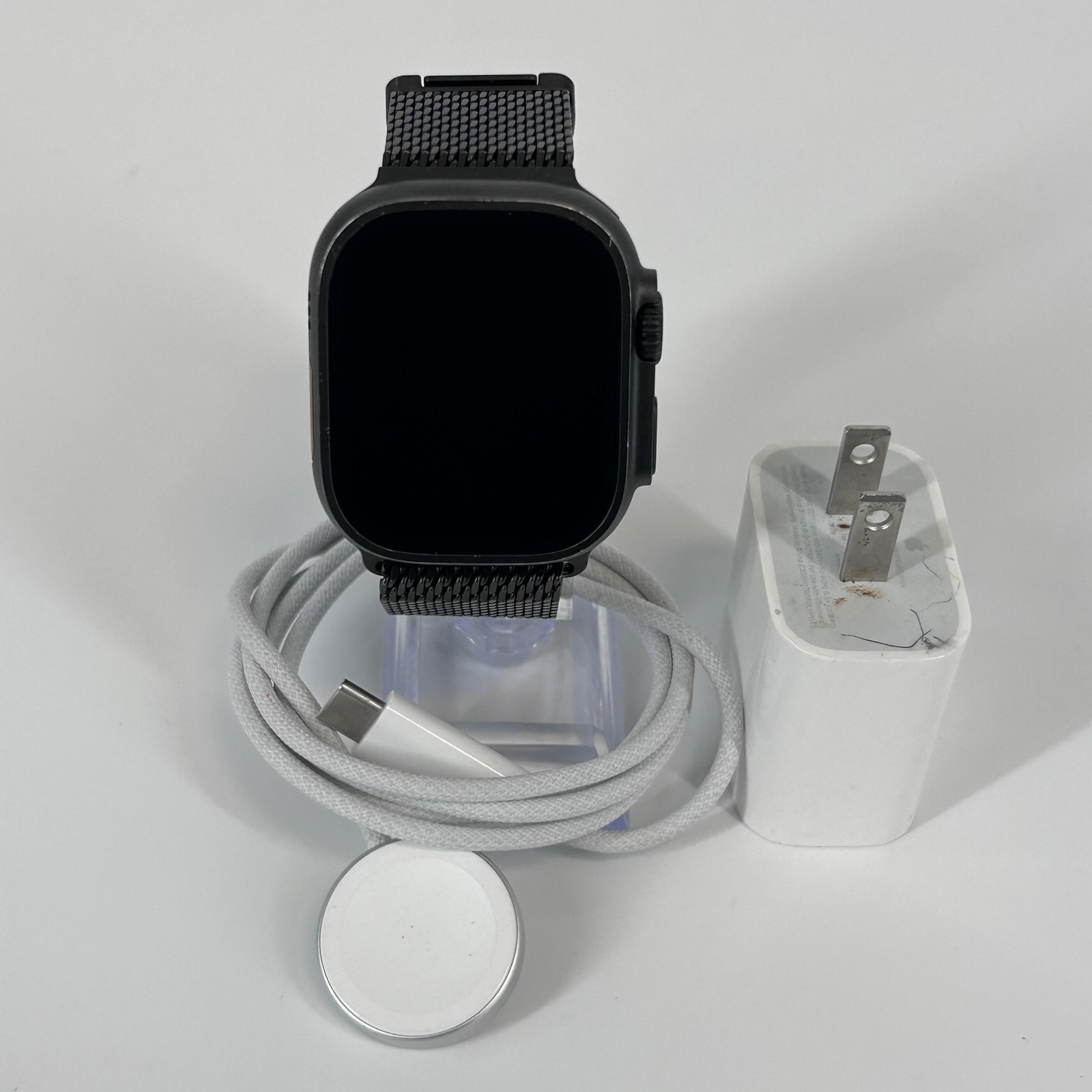 Apple Watch (Ultra 2) 49mm Black Titanium (LTE) w/ Titanium Milanese Loop – Good