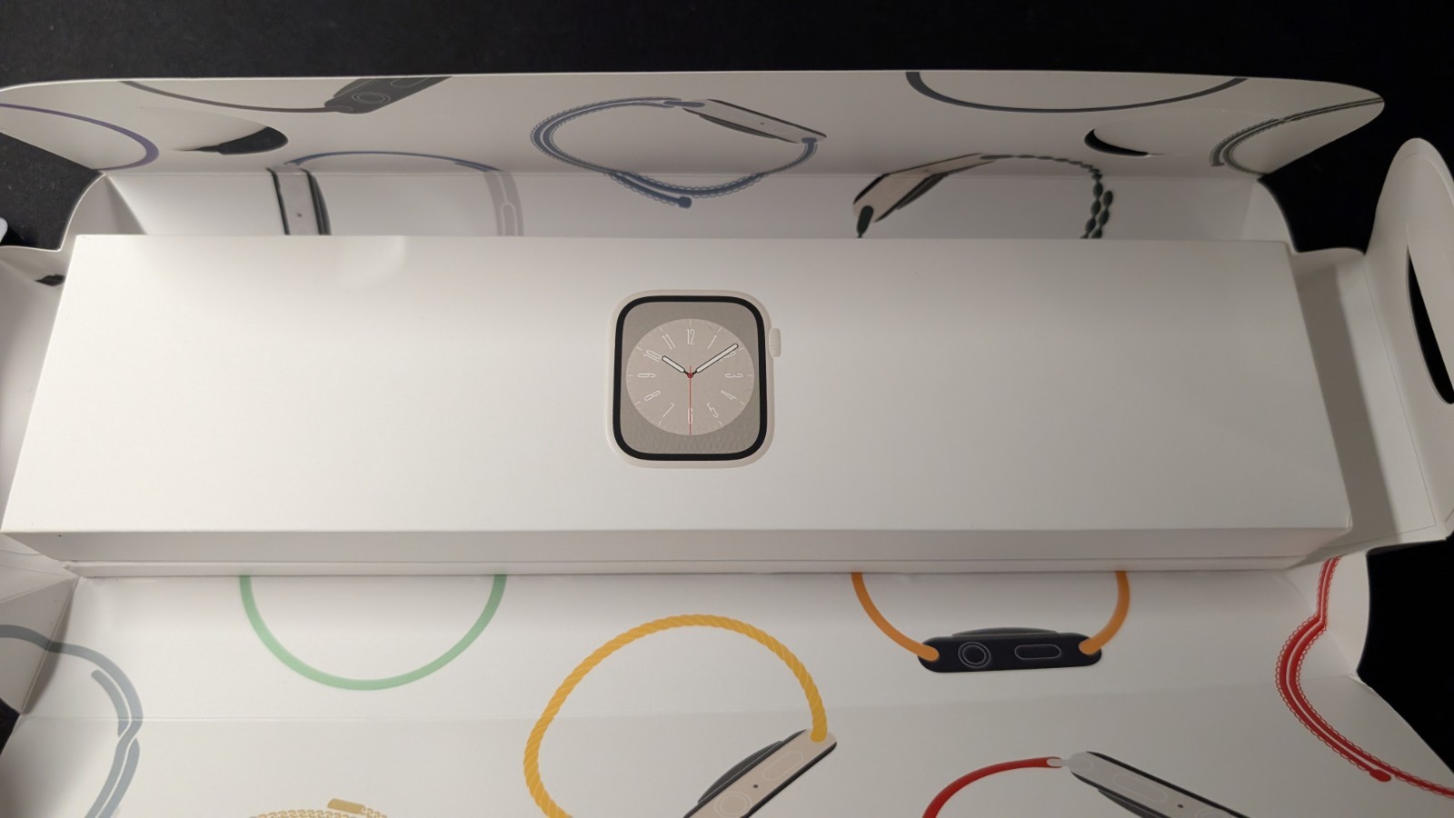 Apple Watch Series 8 GPS+Cellular 45mm Aluminum Starlight Unlocked A2774