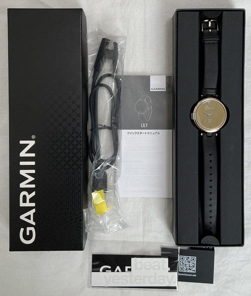 Garmin Lily Classic Black Leather Cream Gold Smartwatch Opened Unused