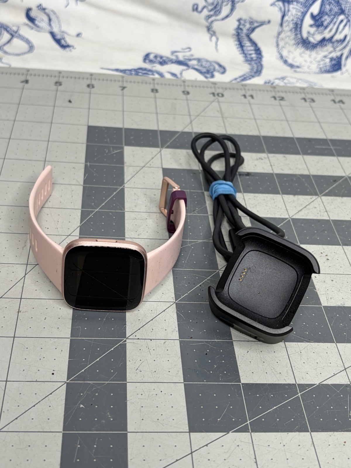 Fitbit Versa 2 – Health & Fitness Smart Watch Pink Body / Pink Band FB507 (F3)