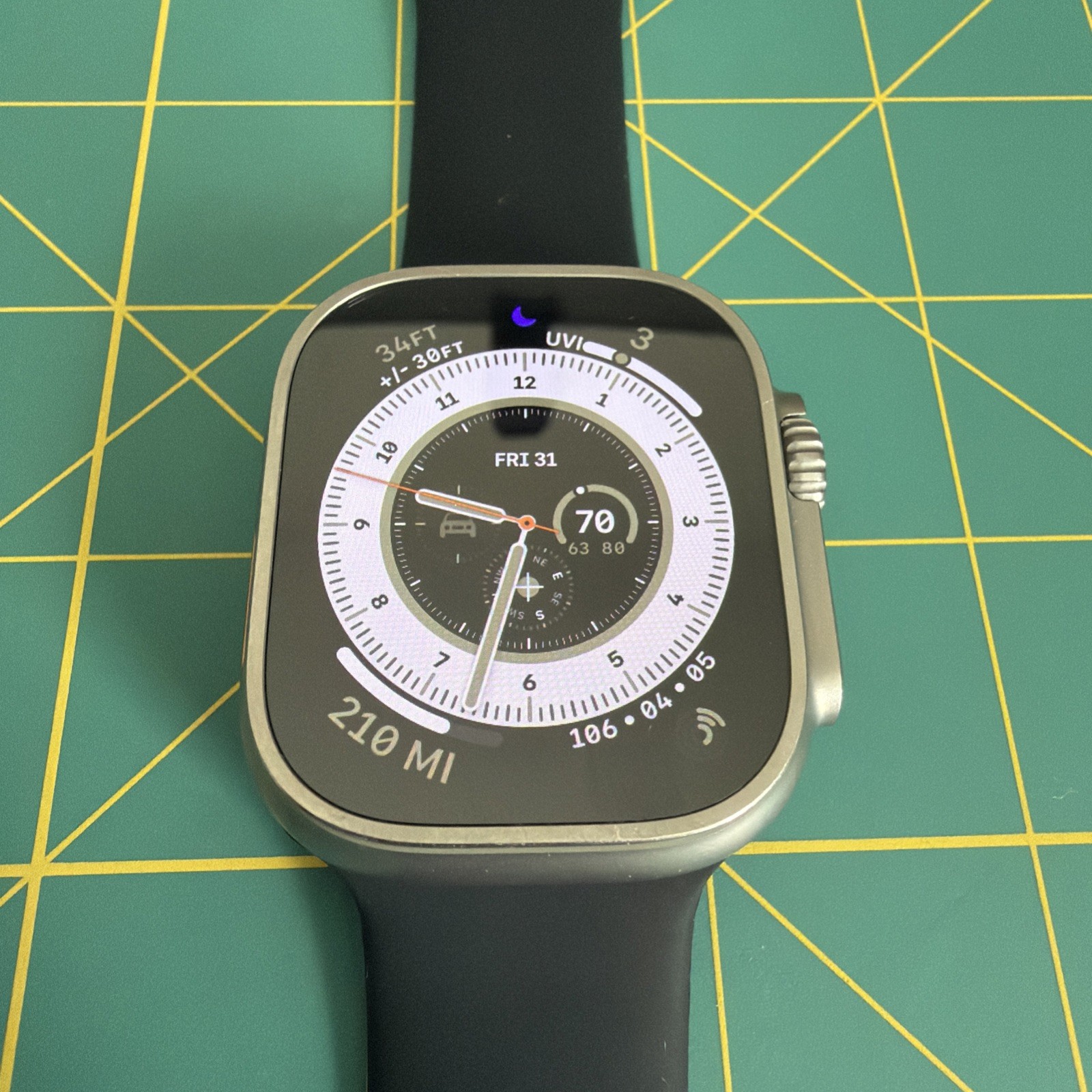 Apple Watch Ultra 1 49mm Titanium Case (GPS + Cellular) with 6 straps