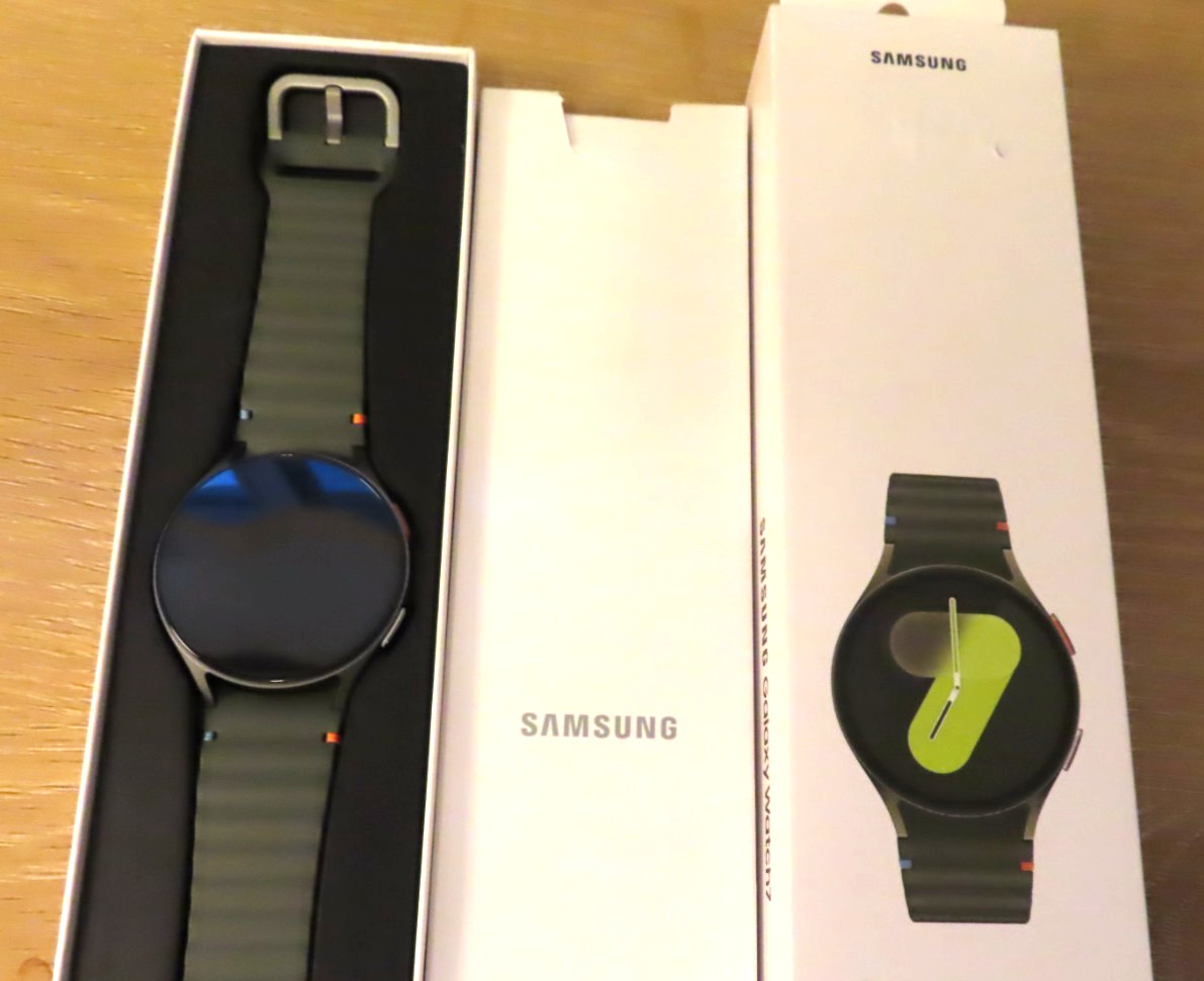 Samsung Galaxy Watch 7 44mm GPS LTE Unlocked Cellular Green new condition