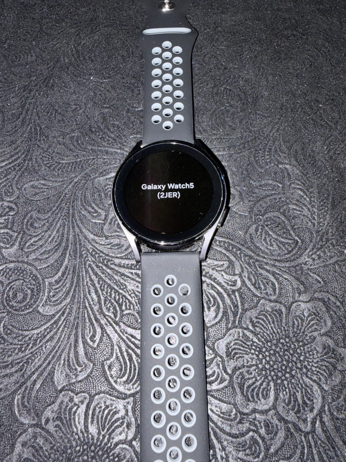 Samsung – SM-R905U – Galaxy Watch 5 – 40mm – Bluetooth + WiFi + LTE – Black