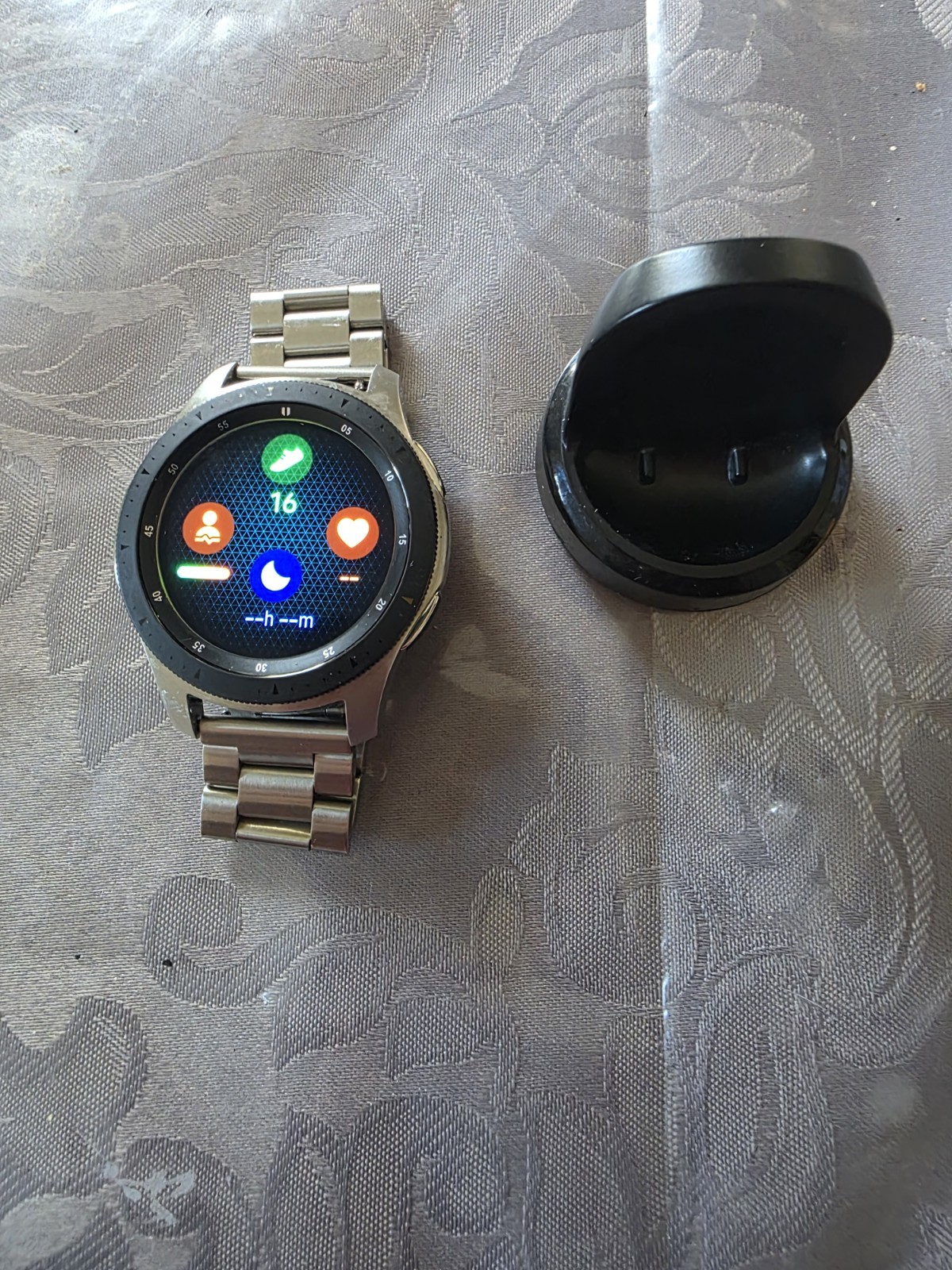 Samsung Galaxy Watch 1st Gen SM-R800 46mm With Custom Band