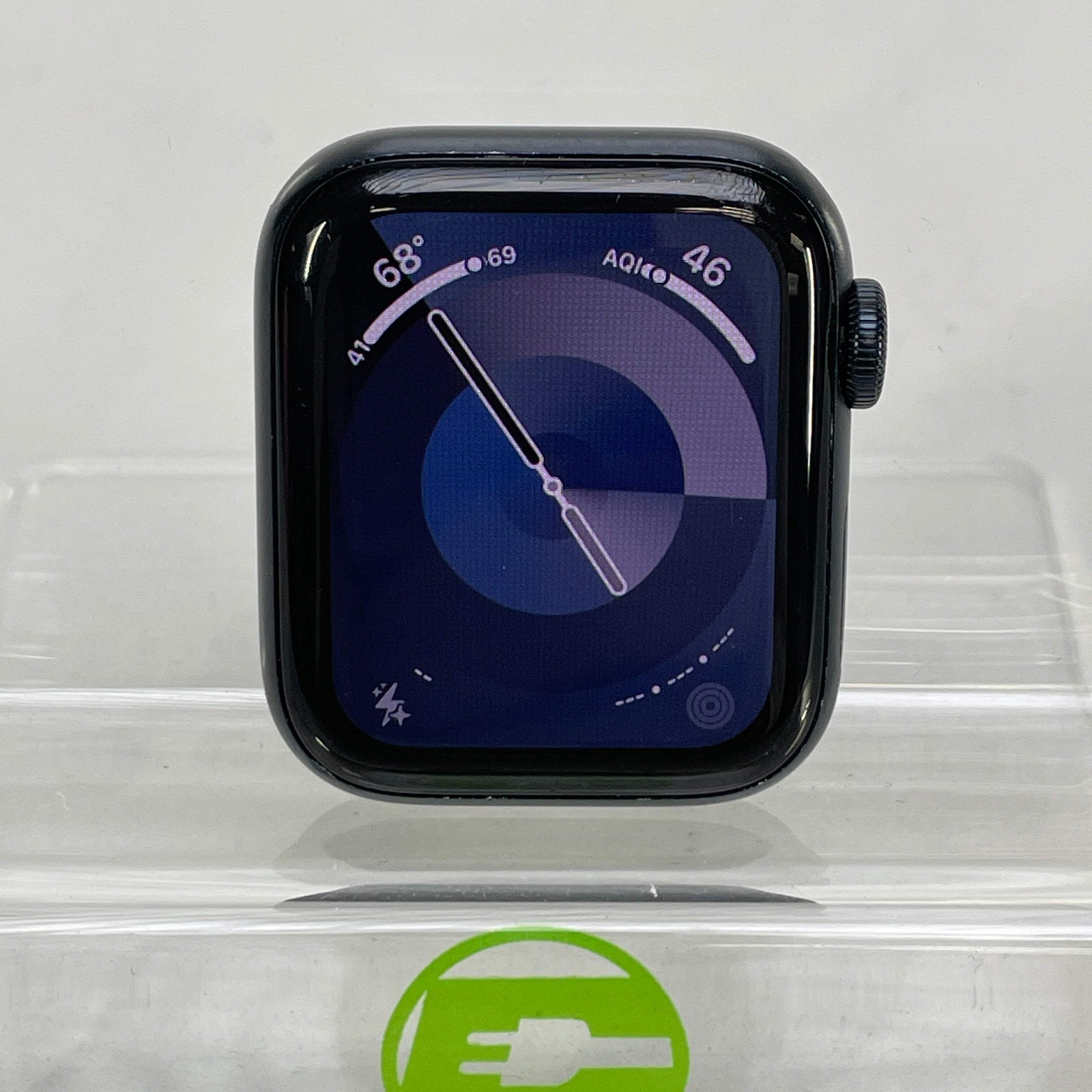 Broken GPS Only Apple Watch SE 2nd Gen 40MM Aluminum MNL83LL/A /Bad Battery