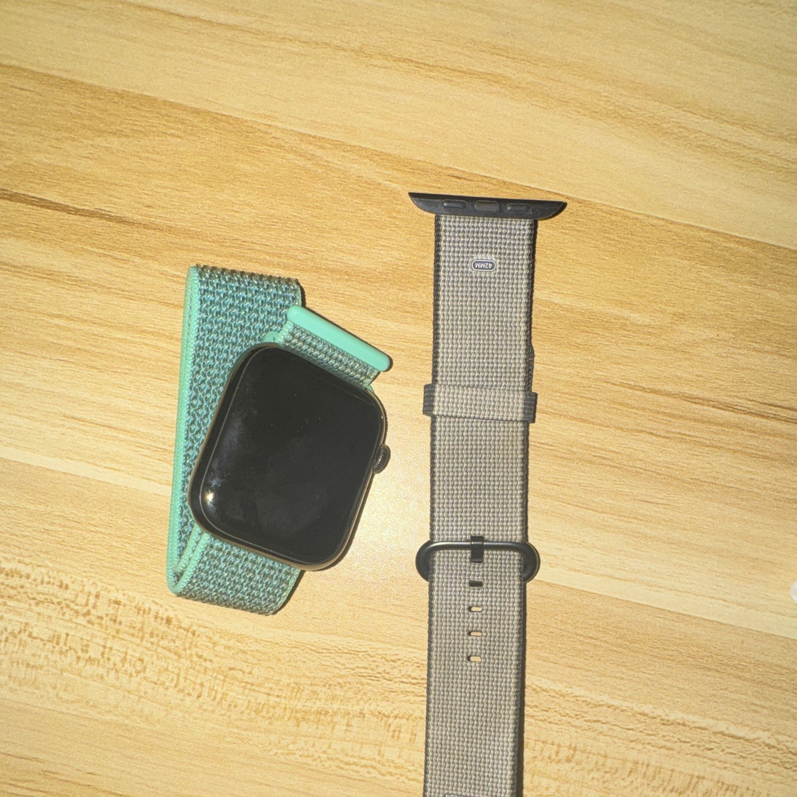 Apple Watch 44mm Gray Aluminum w/ Green Fabric Band & Black Band