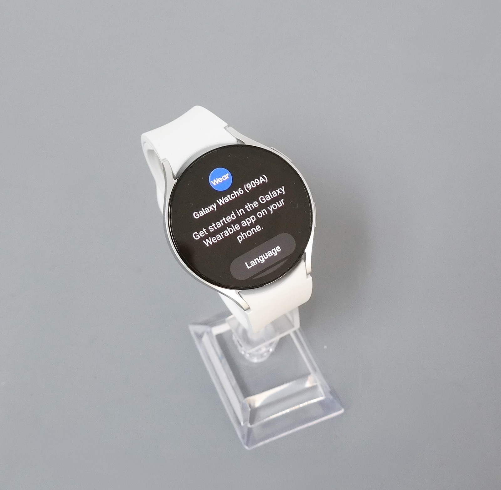 Samsung Galaxy Watch6 SM-R945U 44mm Aluminum Smartwatch – Silver w/ White Band