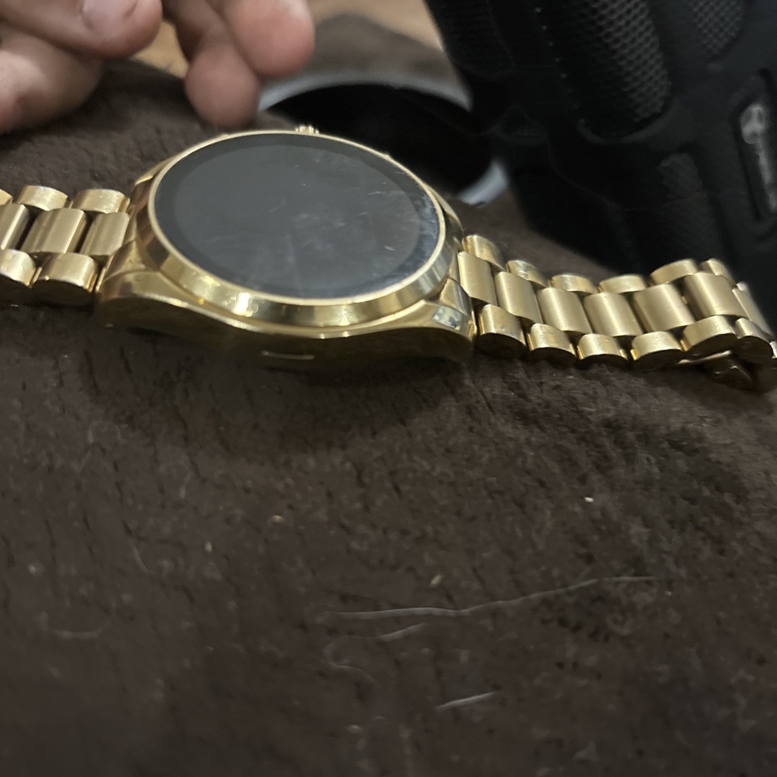 Gen 6 Michael Kors Gold Smart Watch With Sim Port With Touch Skreen Face