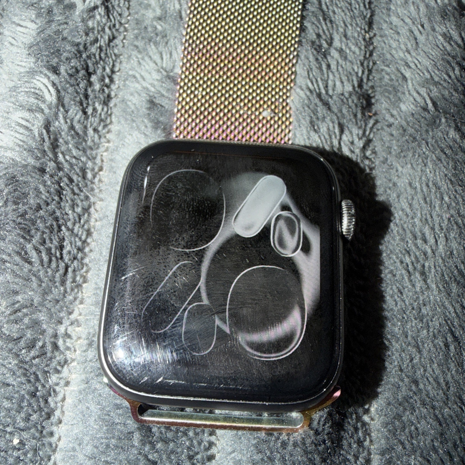 Apple Watch Series 6 44mm Space Gray Aluminum Case cracked back, 89% battery
