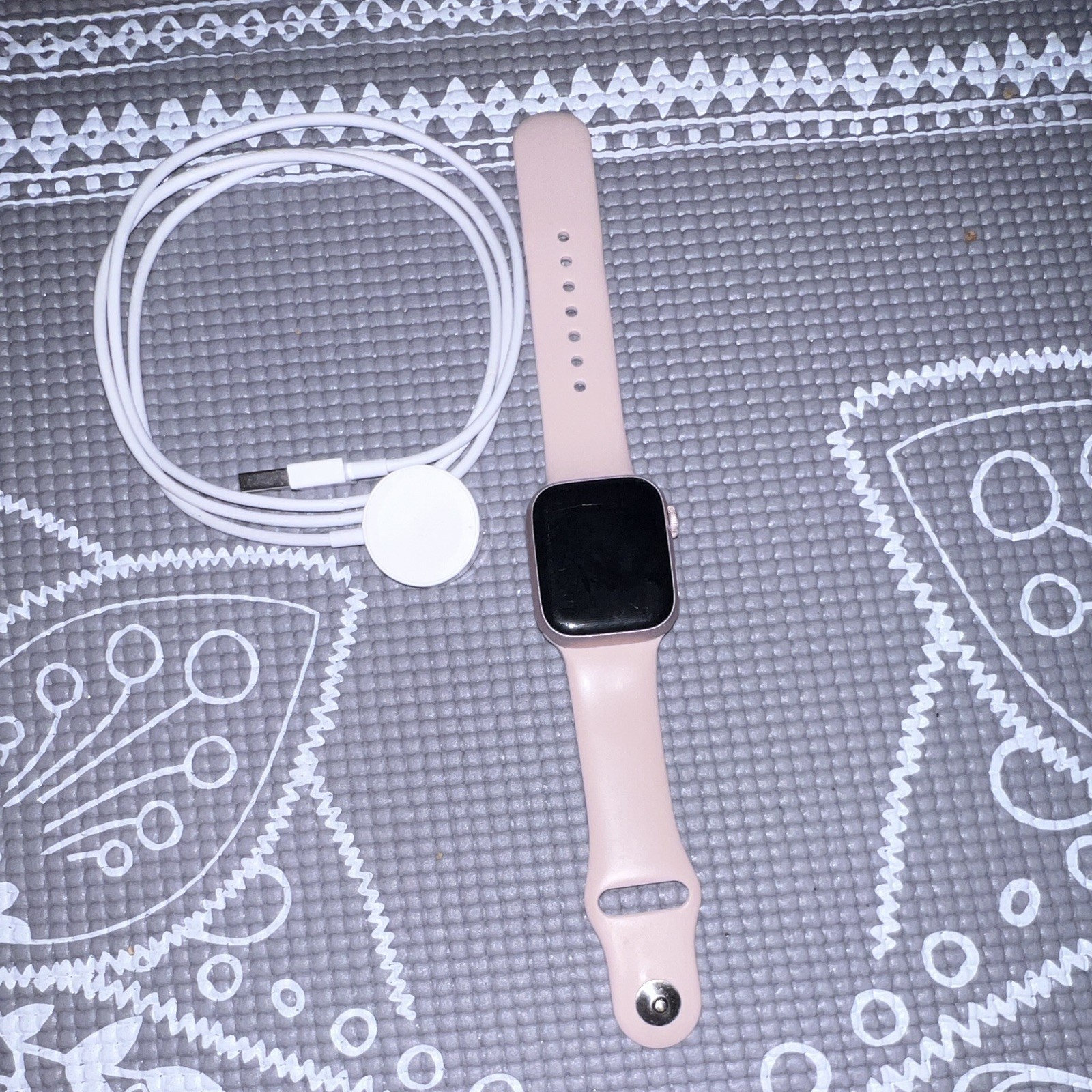 Apple Watch Series 9 41mm GPS + WiFi + Cellular Unlocked Aluminum Case – Good
