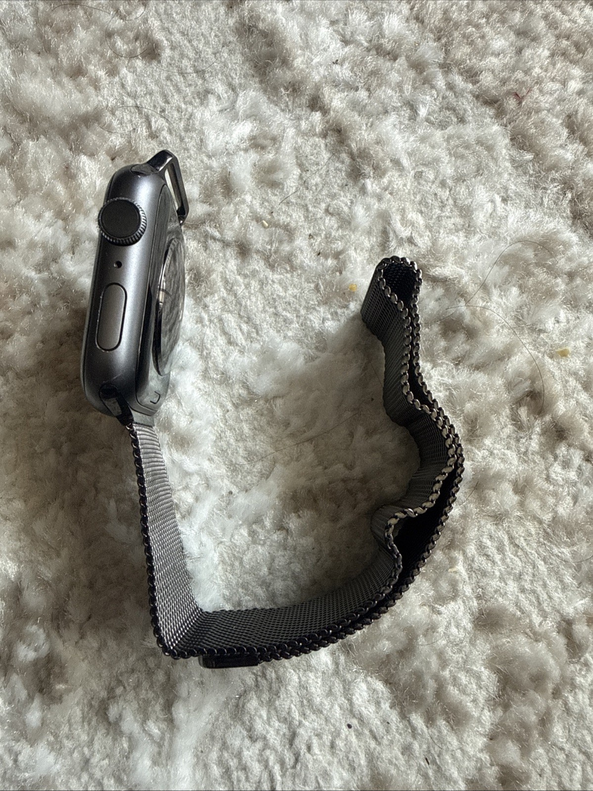 apple watch series 4 44mm Aluminium Ceramic Case With Slate/Black Milanese Loop