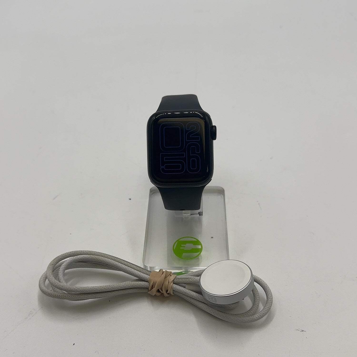 GPS Only Apple Watch SE 3 40MM Midnight Aluminum Black Sport Band MEP94LW/A