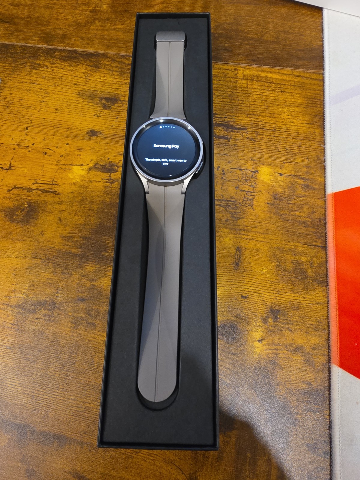 Samsung Galaxy Watch 5 Pro 45mm Gray Titanium LTE Unlocked SM-R925U Boxed