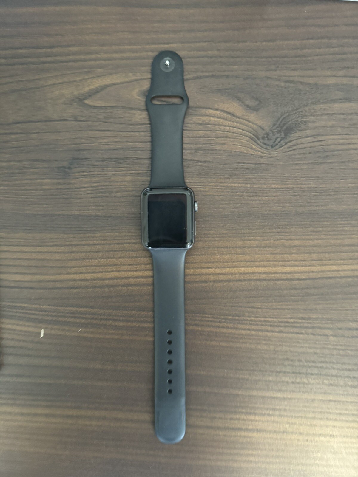 Apple Series 3 130688 GPS Space Aluminum Case Watch – Black