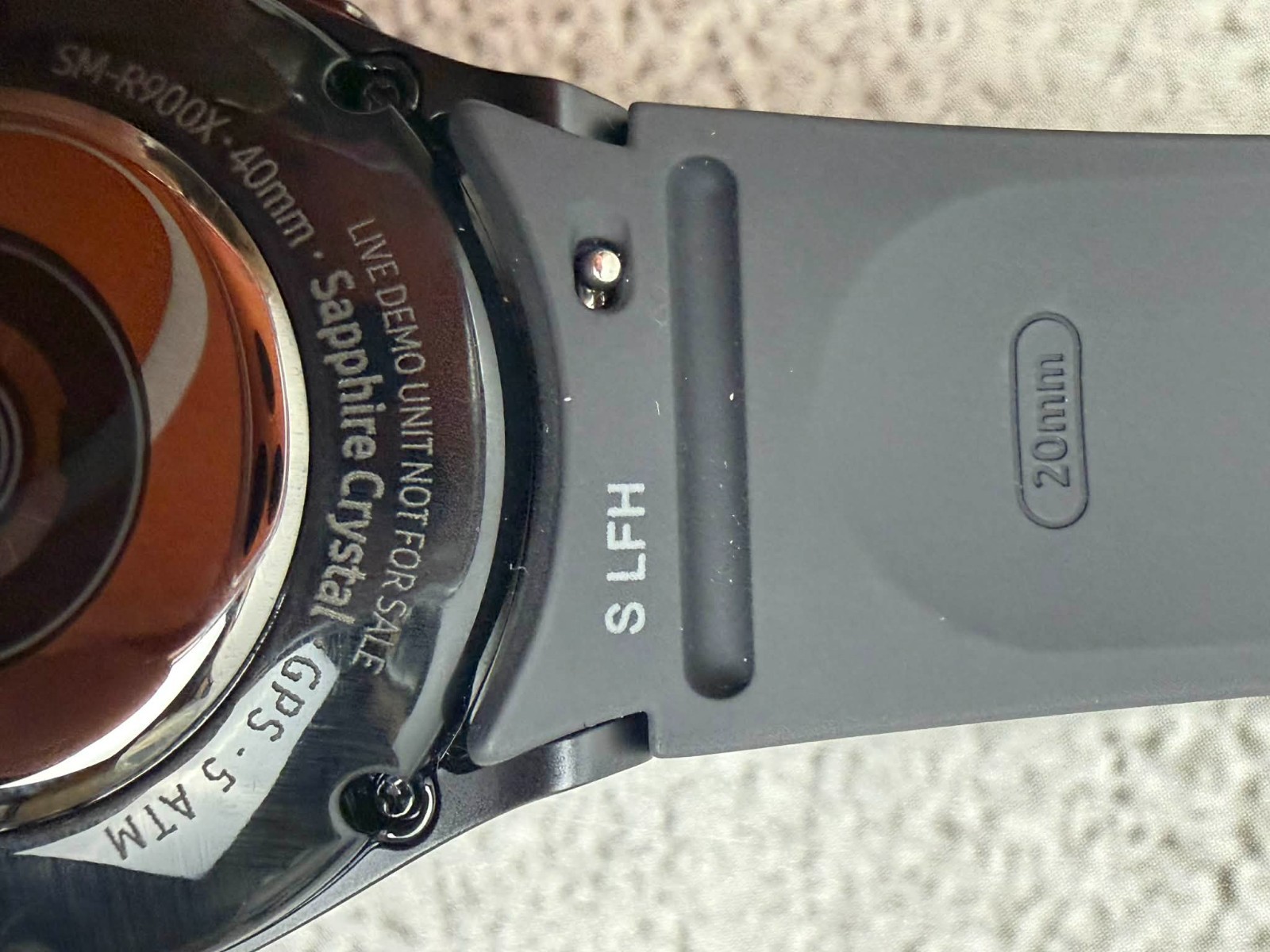Samsung Galaxy Watch 5 40mm SM-R900X Sapphire Crystal – (DEMO Model) READ!!!!!!