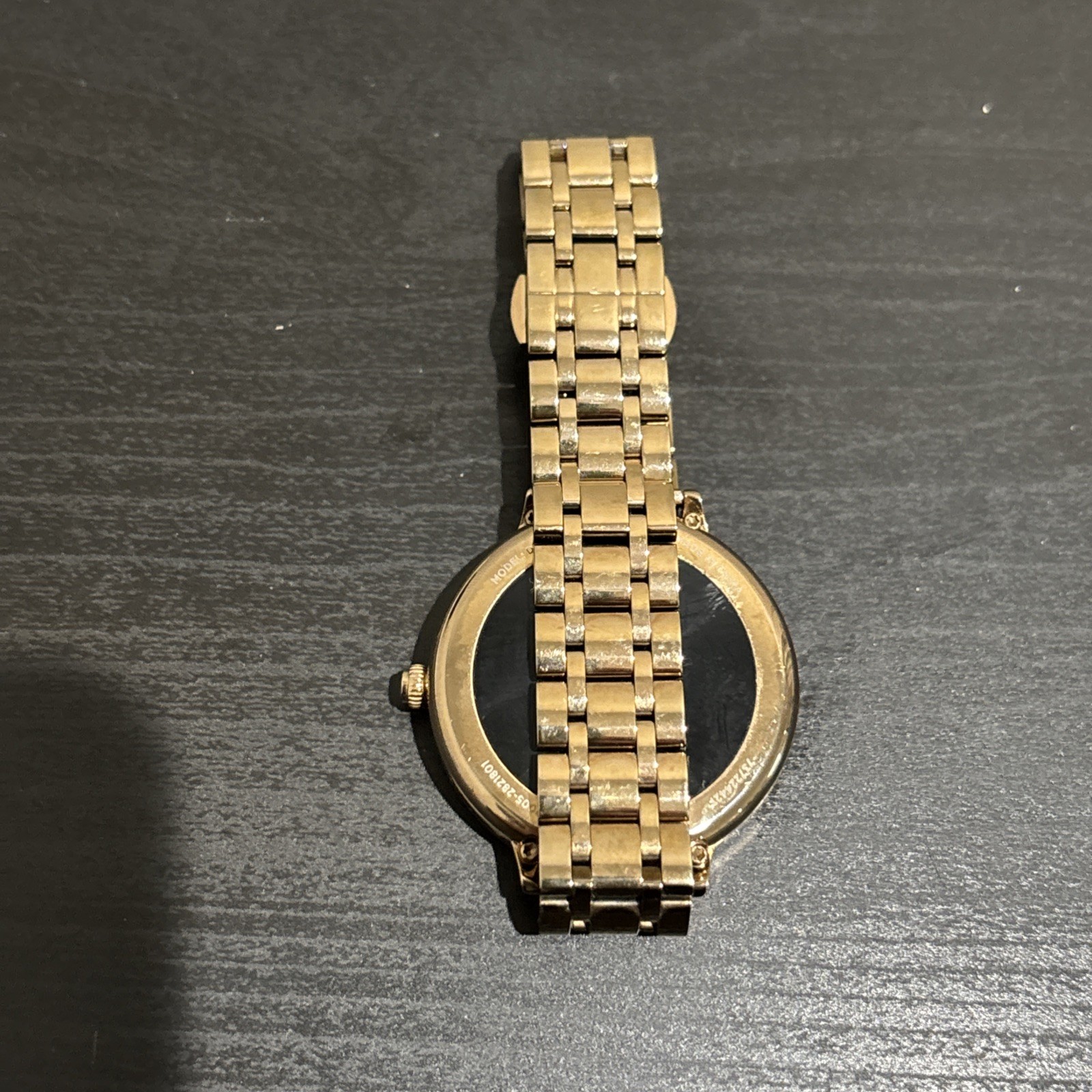 Kate Spade Digital Smart Watch Scallop Gold Tone DW5K1 Untested FOR PARTS ONLY