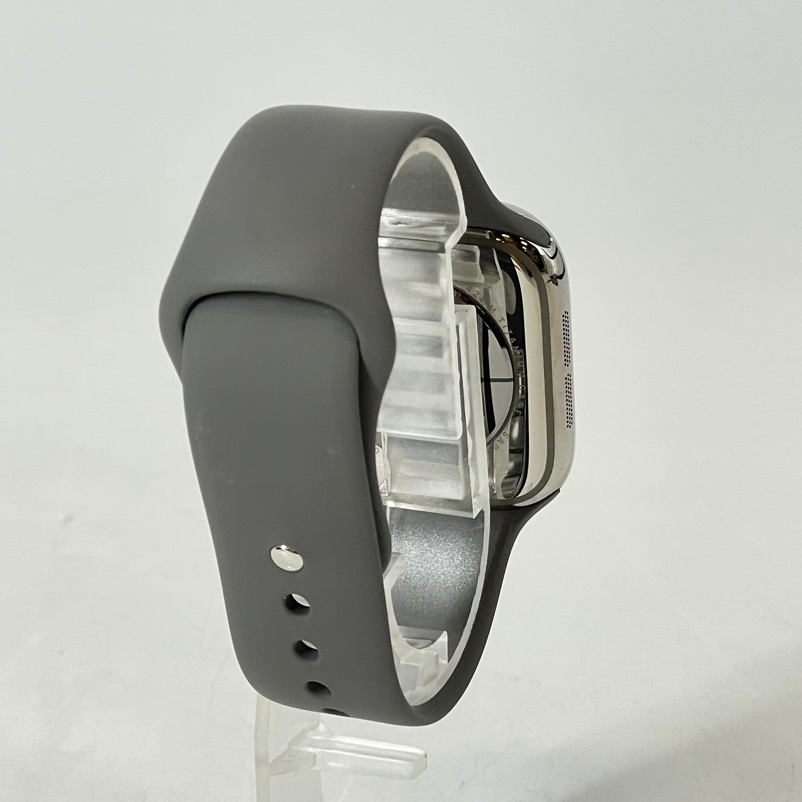 Apple Watch (Series 10) 42mm Natural Titanium (LTE) w/ Sport Band – Very Good