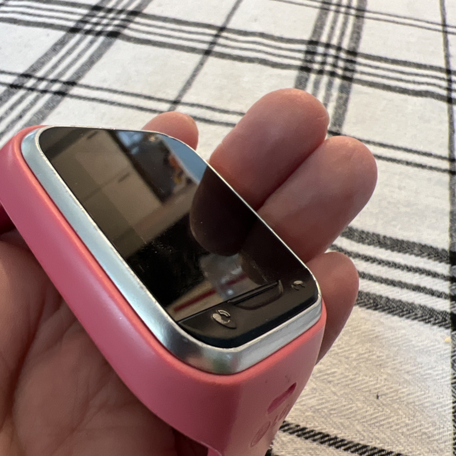 Verizon LG-VC200B Gizmo Gadget Smart Watch Pink Band For Parts