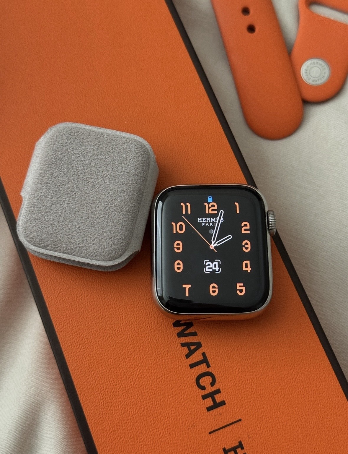 Apple Watch Hermes Series 5 Stainless Steel 40mm Cellular Sport & Leather Bands