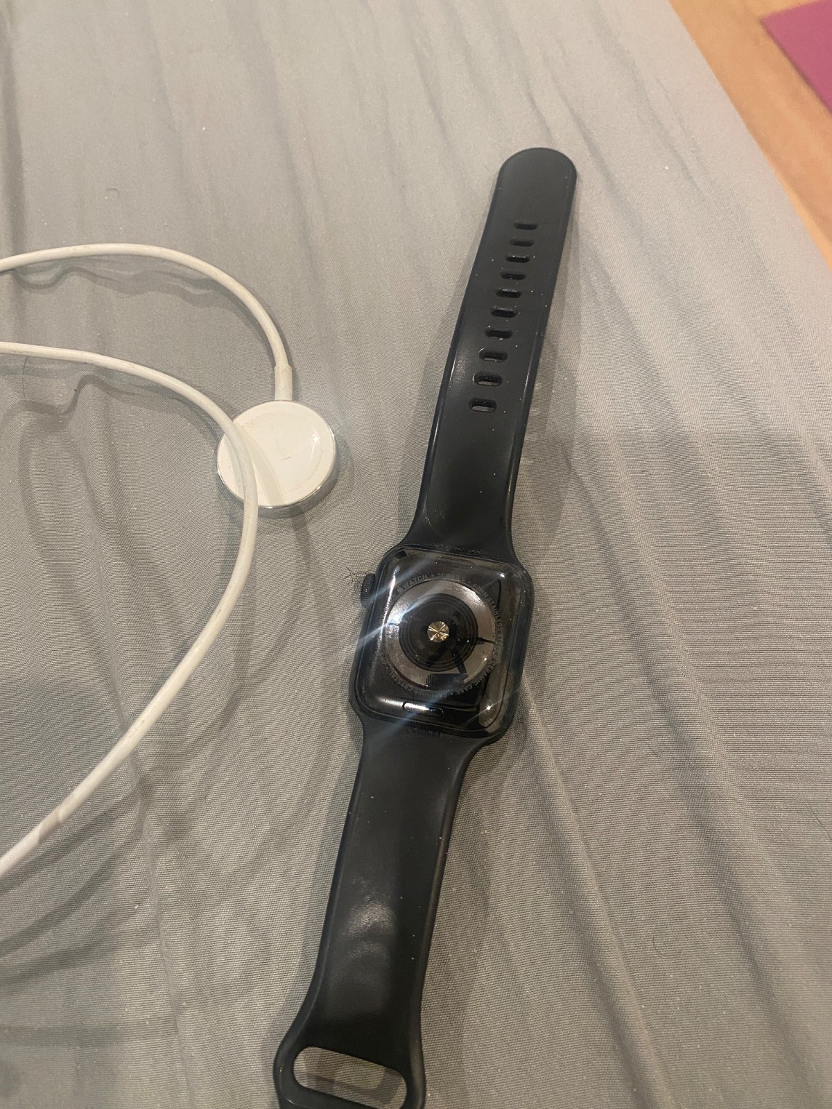 Apple Watch Series 5 44mm