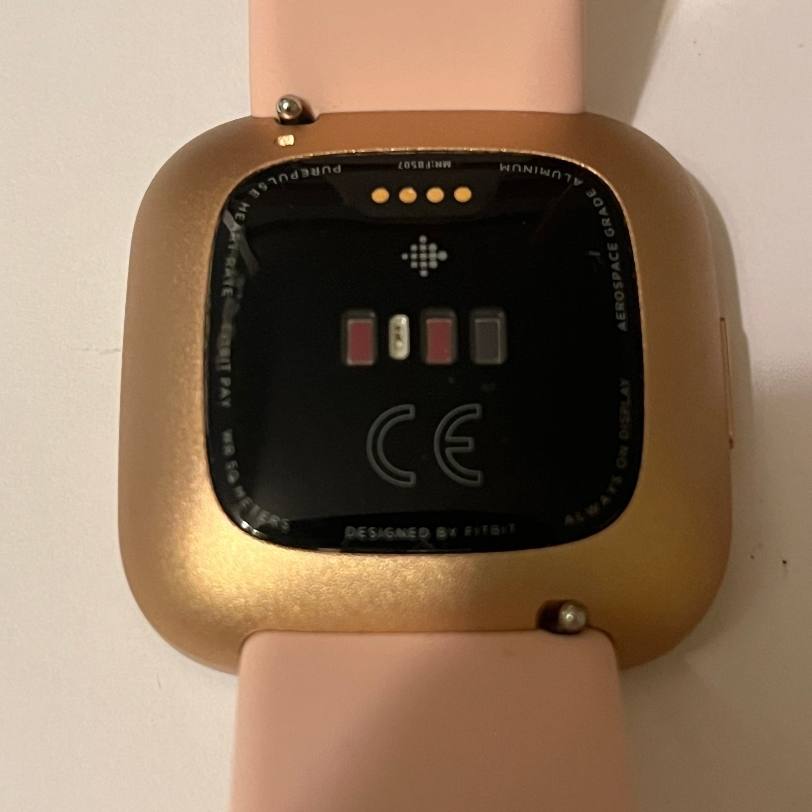 Fitbit Versa 2 – Health & Fitness Smart Watch Copper Rose Pink Band FB507