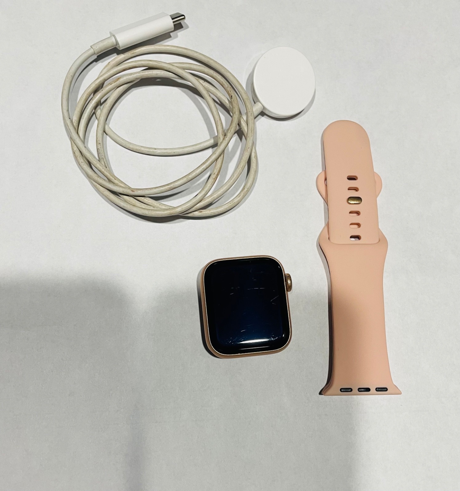 Apple Watch SE 10. 40mm aluminum case. Brand new light pink band