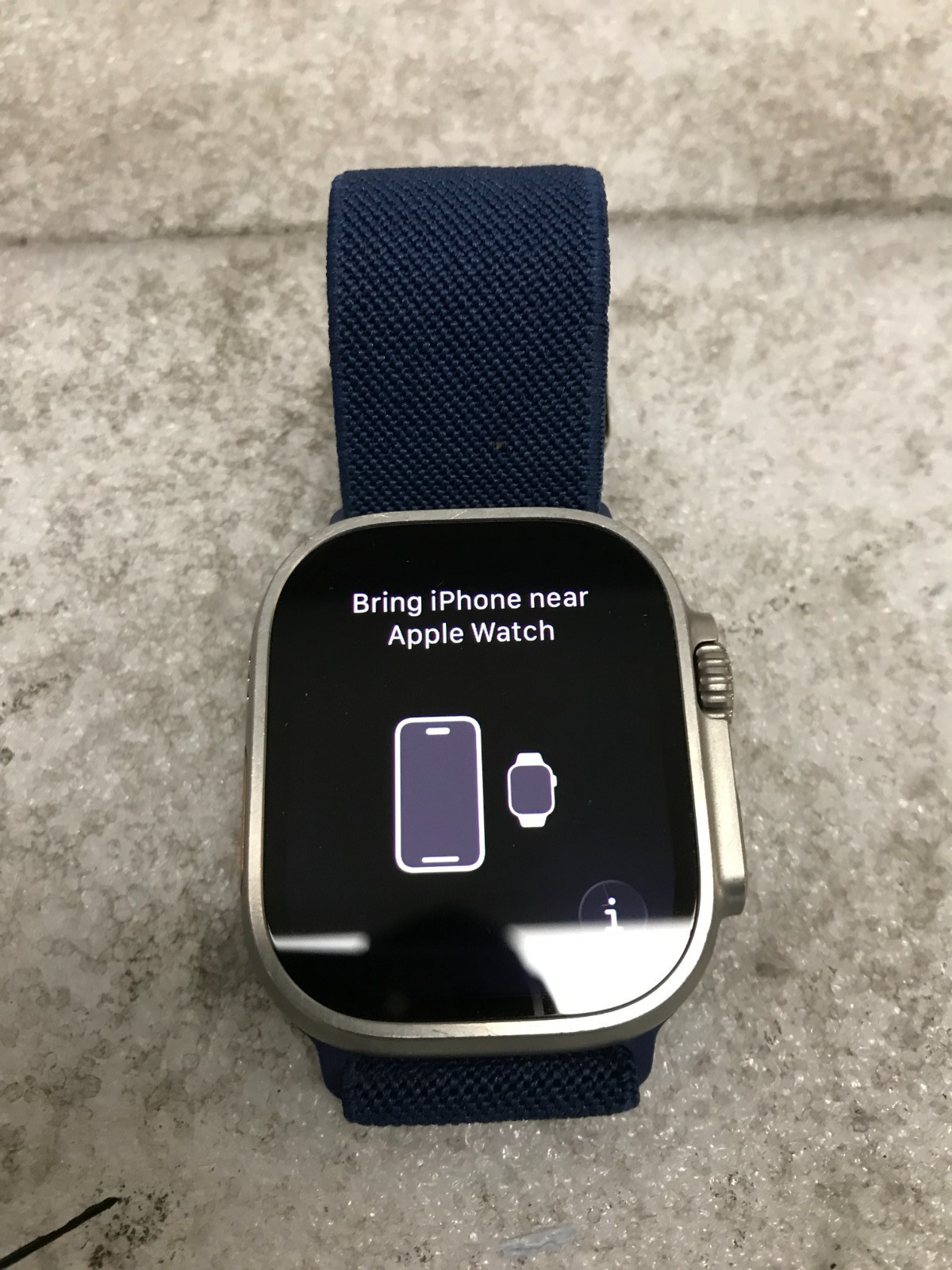 Apple Watch Ultra 2 / 49mm Titanium/Ceramic Case / GPS / Model A2986