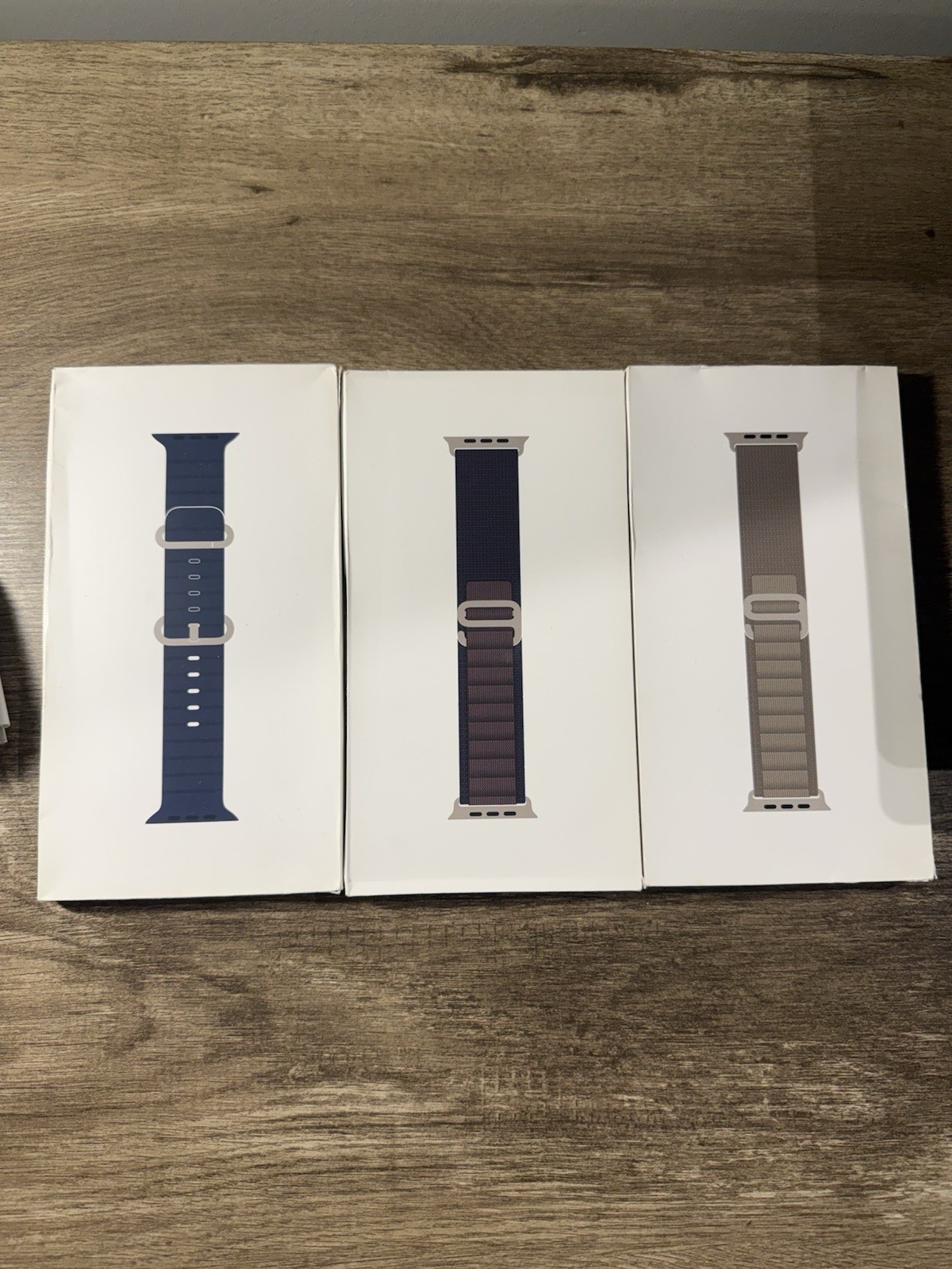 Apple Watch Ultra 2 [GPS + Cellular 49mml Smartwatch with & 3 Trail Lop M/L
