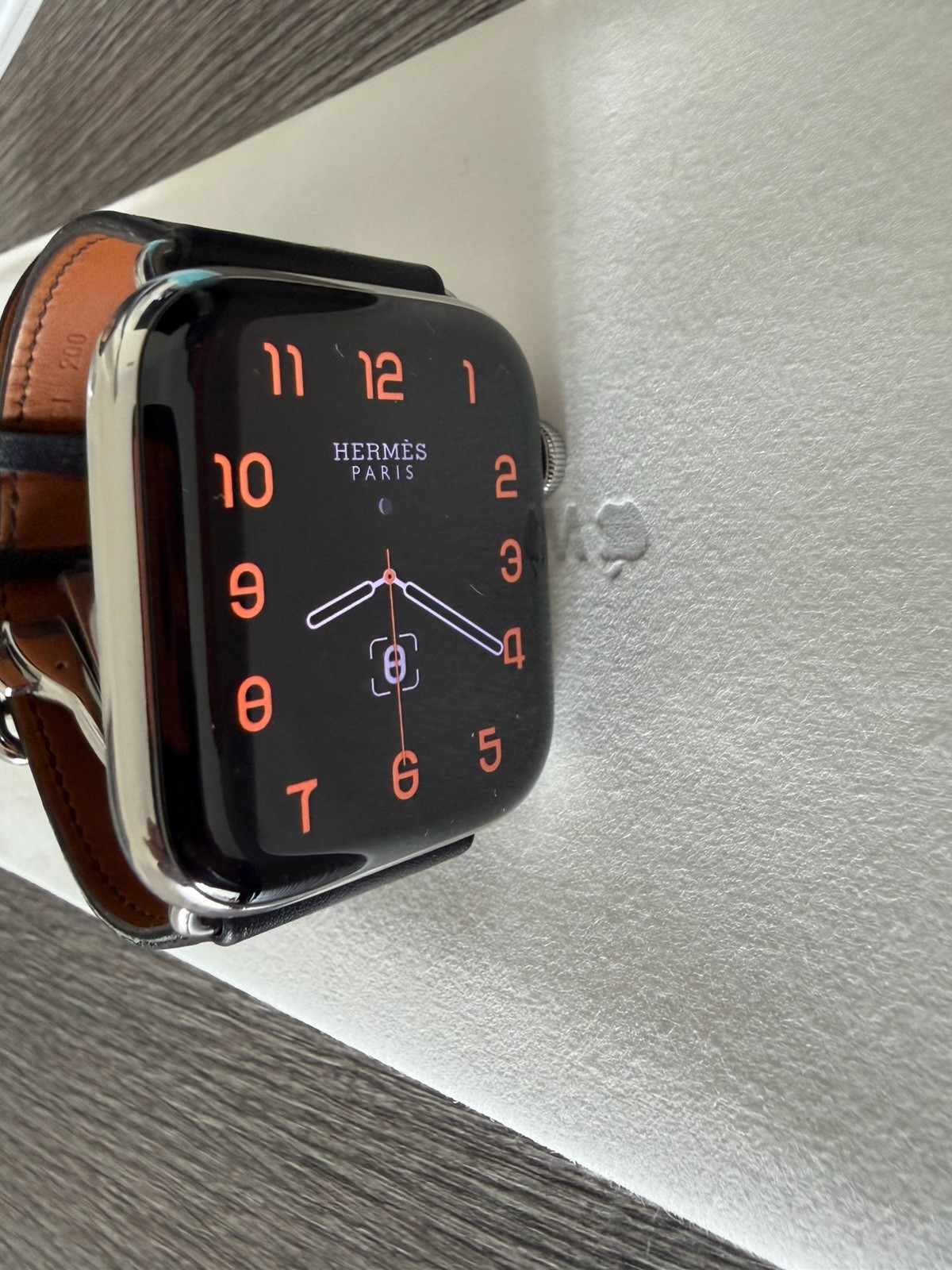Apple Watch Hermès Series 6 44mm GPS + Cellular 99% Battery Leather Band
