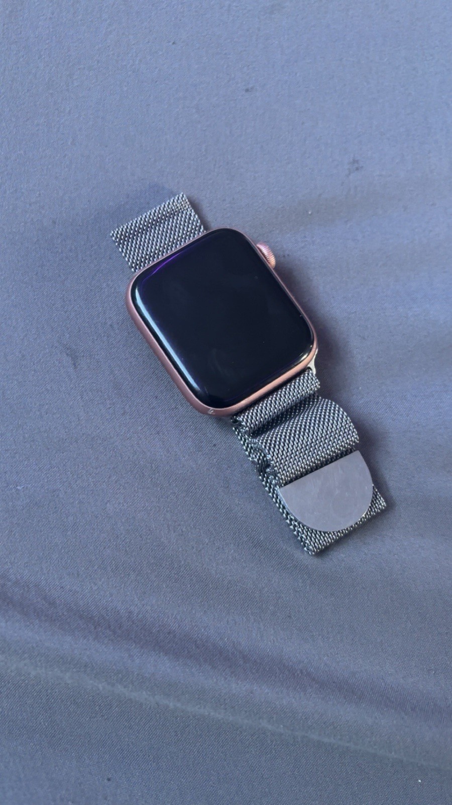 Apple Watch Series 6 44mm Rose Gold Case Silver Stainless Steel Band Heart Rate