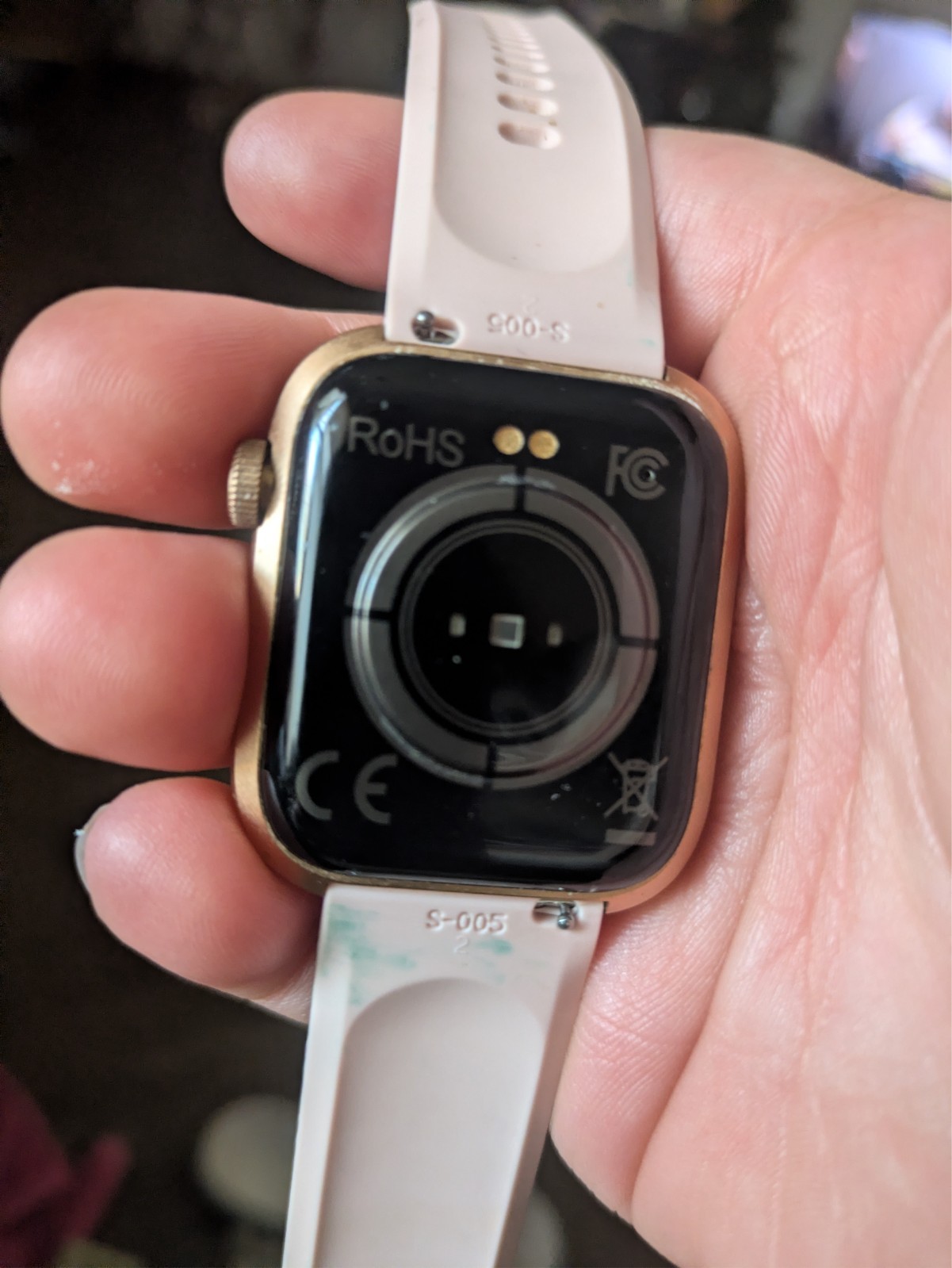 G104 RoHS Smartwatch