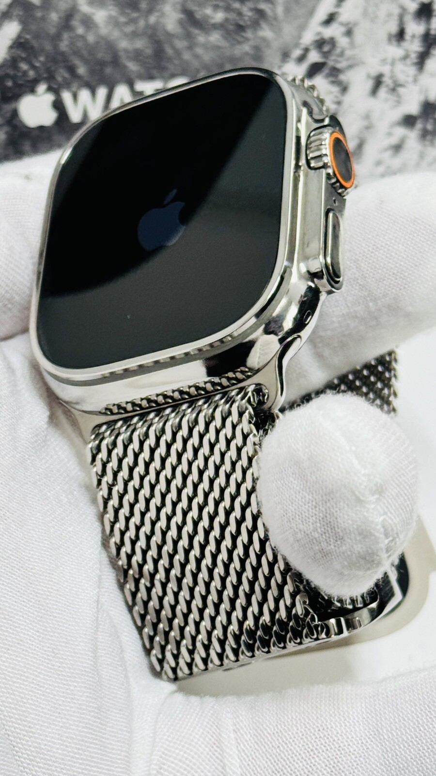 Apple Watch ULTRA 3 49mm CUSTOM Diamond Polished Apple Titanium Milanese Loop
