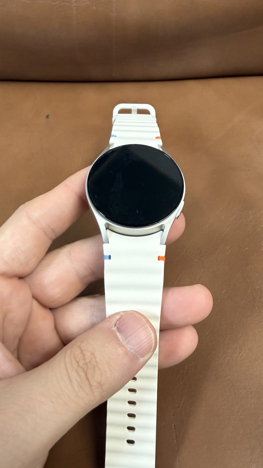 Samsung Galaxy Watch SM-L300 40mm Silver Metal Case White Silicone Band GPS