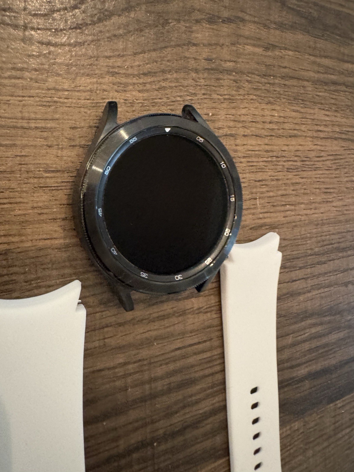 Samsung Galaxy Watch 4 Classic SM-R890 46mm Black GPS FAIR (READ)