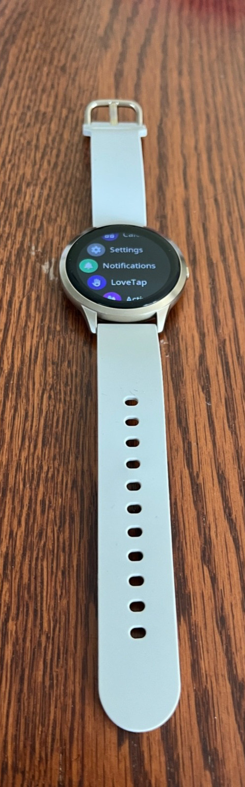 I Touch 4 WITH IT sport heal and fitness smart watch