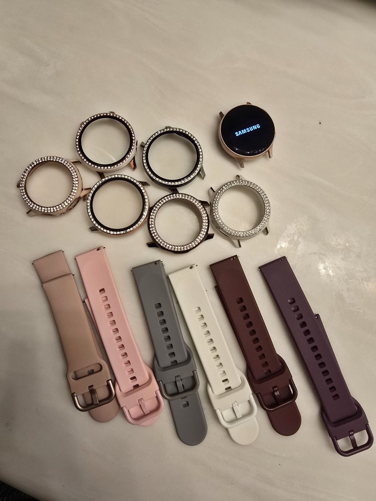 Samsung Galaxy Watch Active 2 SM-R830 40mm Aluminum Case with Accessories