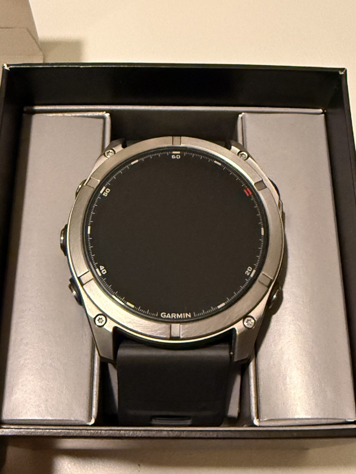 Garmin Fenix 8 PRO 51mm Sapphire, Titanium with Graphite/Black Band + SATELLITE