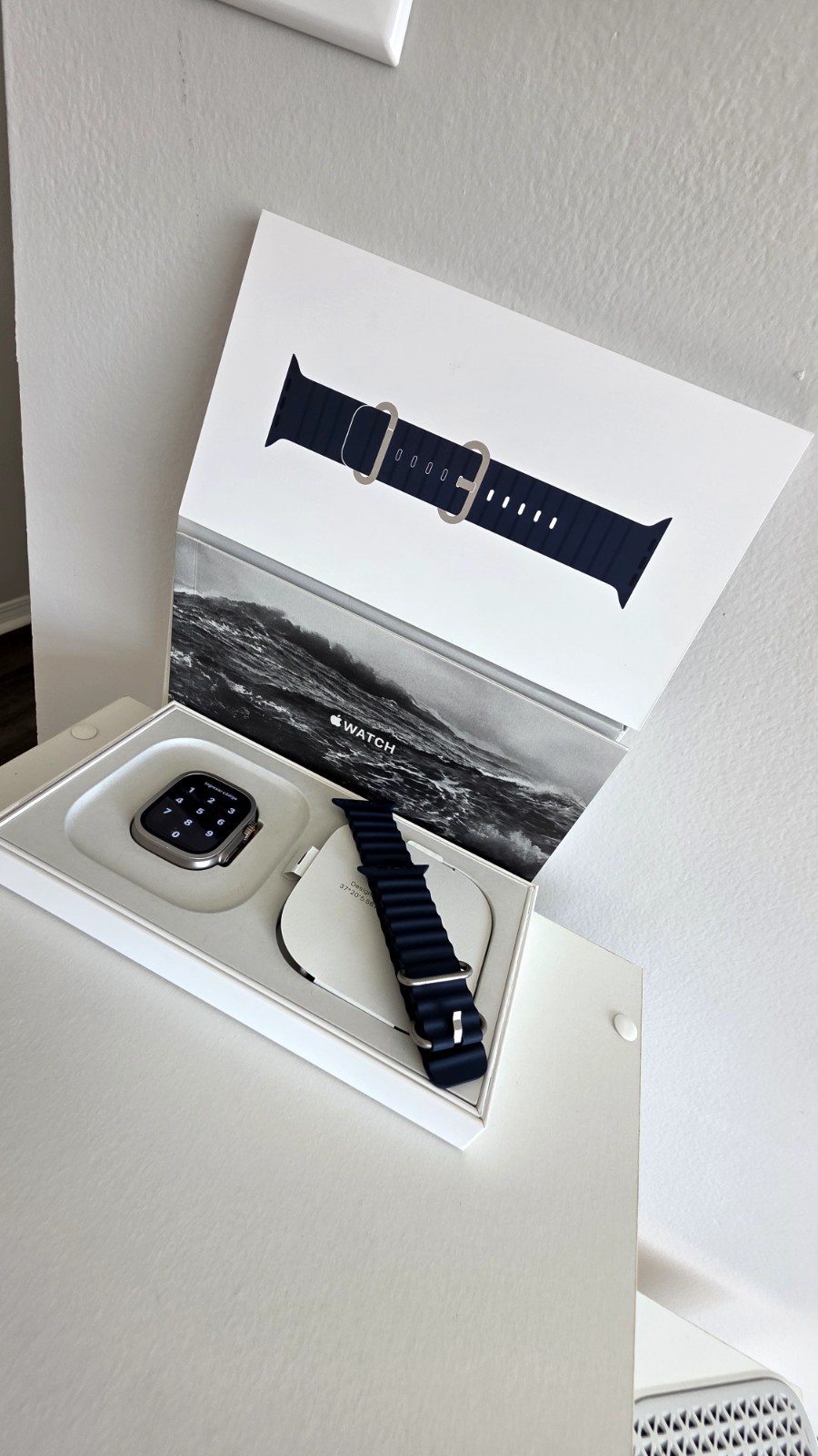 Apple Watch Ultra 2 49mm Titanium Case with Ocean Band – Blue, One Size (GPS…
