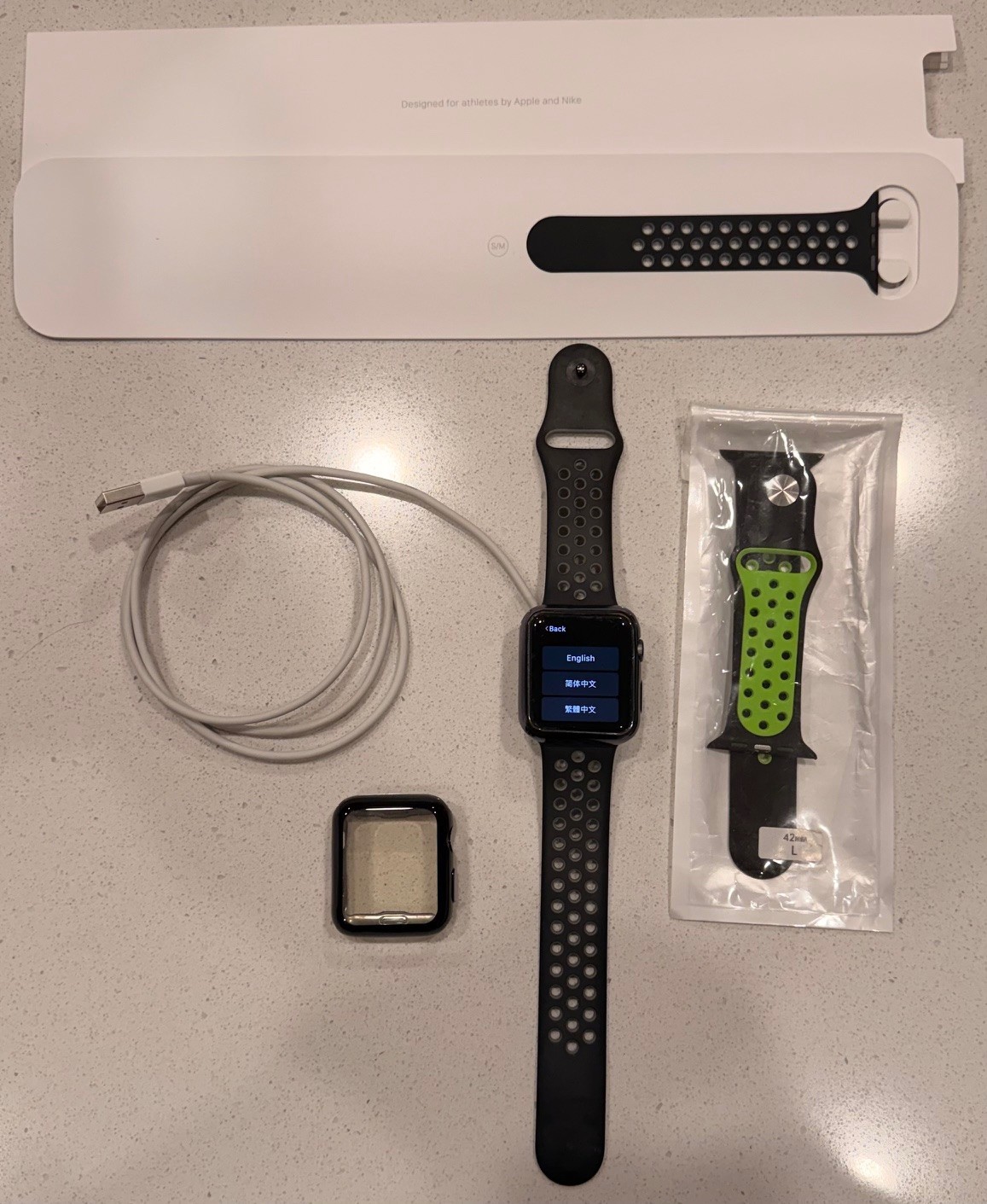 Apple Watch Nike+ 42mm Aluminum Case Black/Cool Gray Sport Band – (MNYY2LL/A)