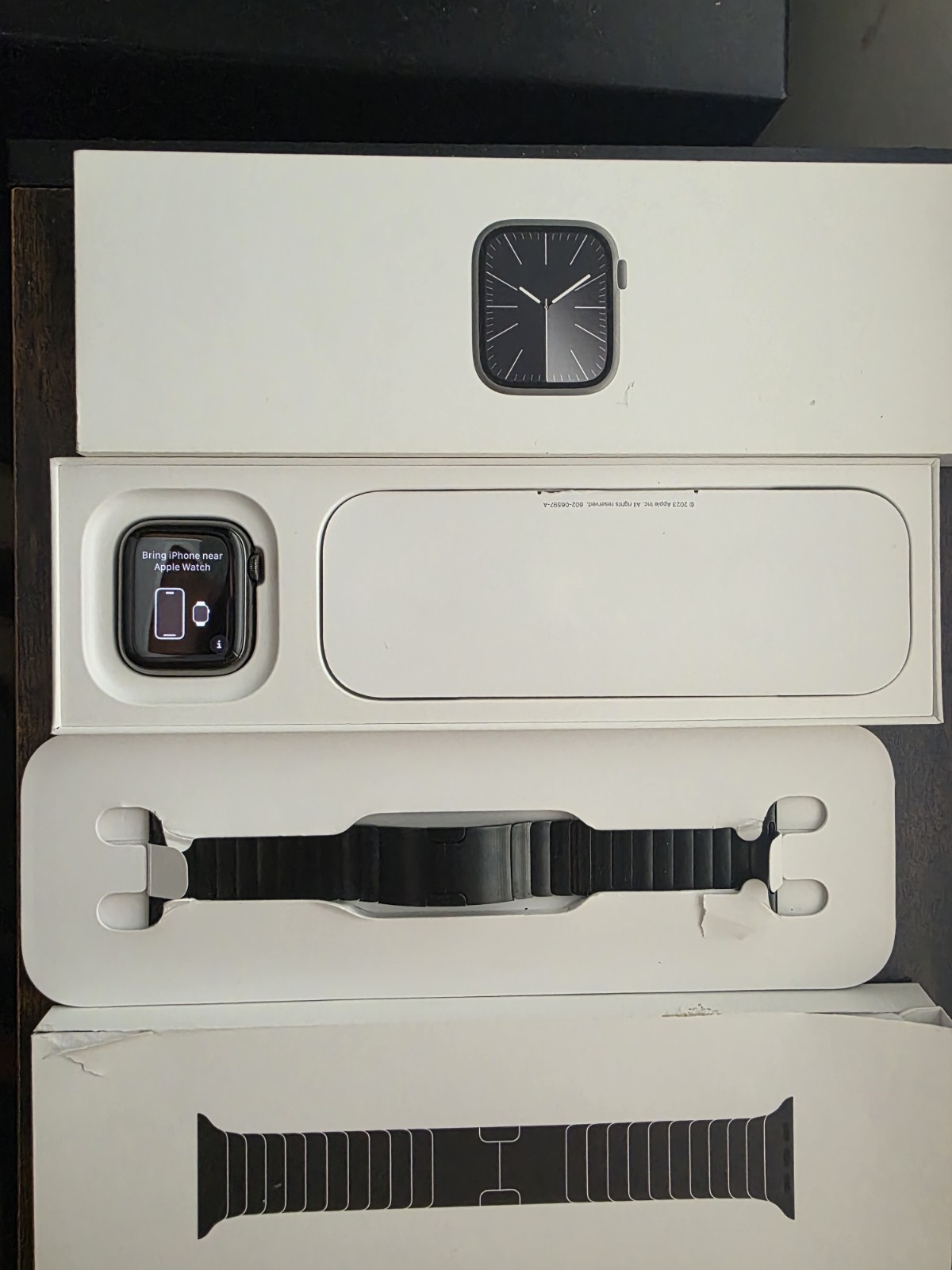 Apple Watch Series 9 41mm Stainless Steel Case with Milanese Loop GPS+Cellular