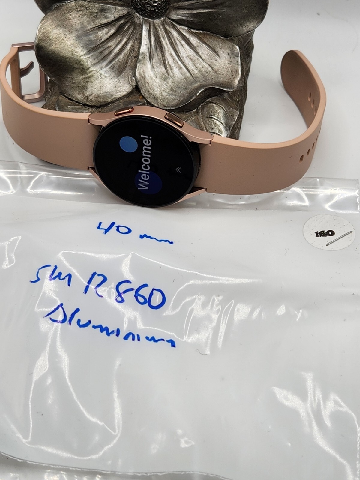 Samsung Galaxy Watch 4 40mm Smartwatch SM-R860NZDCXAA ,rose gold,used #160
