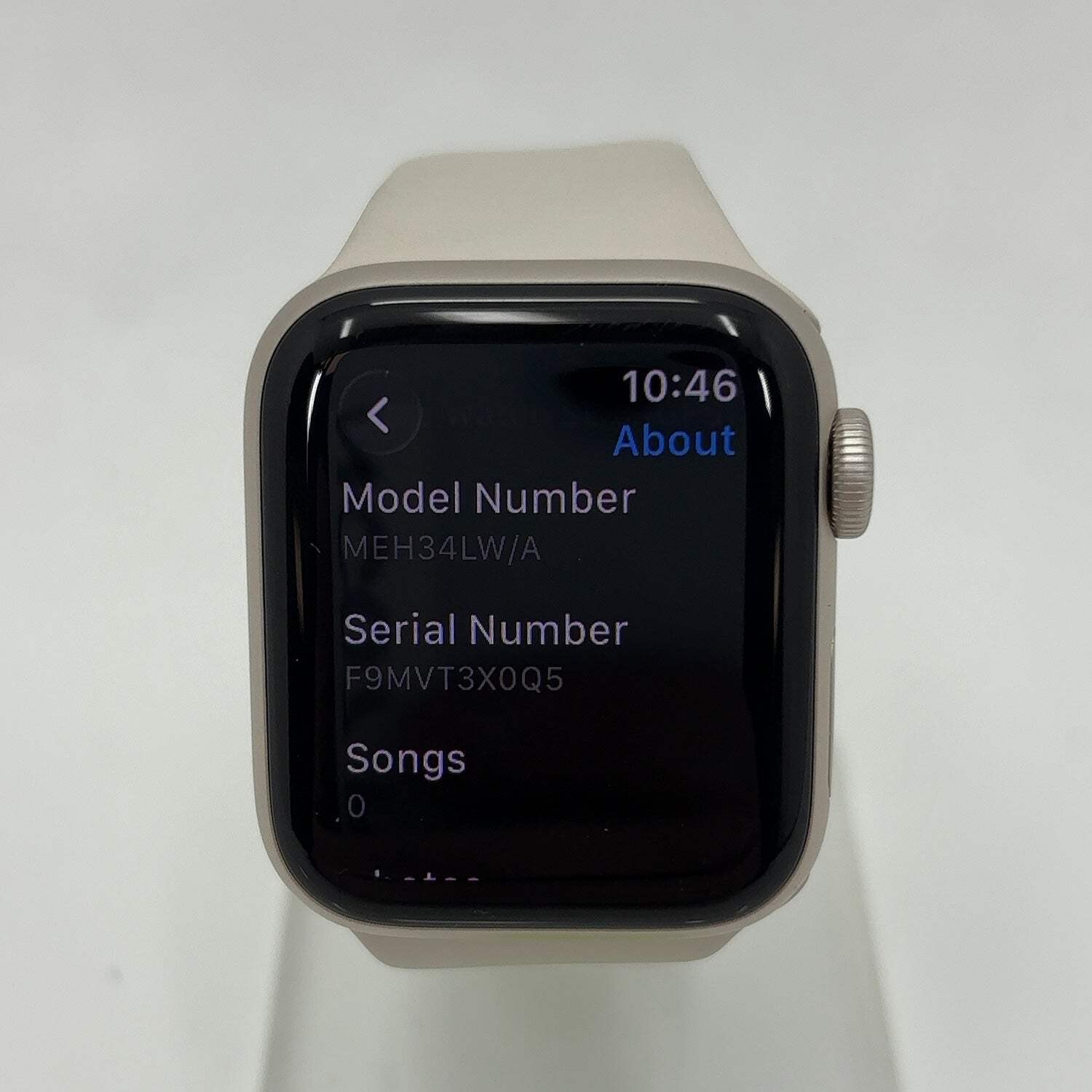 GPS Only Apple Watch SE 3 40MM Starlight Aluminum Starlight Sport Band MEH34LW/A